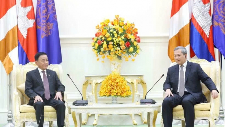 Senior Party official meets Cambodian PM Hun Manet in Phnom Penh